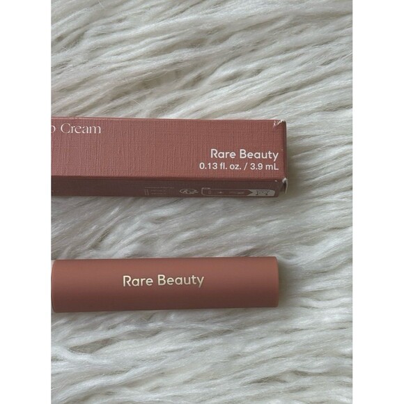 Rare Beauty by Selena Gomez Lip Souffle Matte Cream Lipstick Elevate - Picture 5 of 11